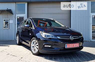 Универсал Opel Astra 2018 в Тернополе