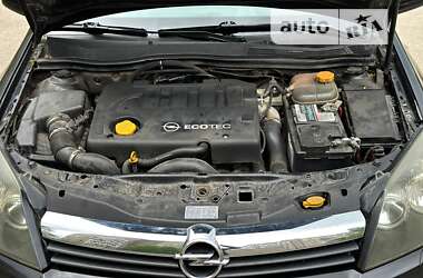 Хэтчбек Opel Astra 2006 в Виннице