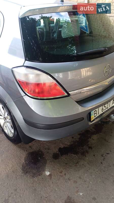 Хетчбек Opel Astra 2006 в Кременчуці