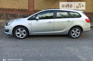 Універсал Opel Astra 2012 в Луцьку