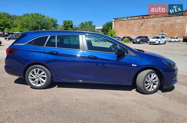 Универсал Opel Astra 2021 в Чернигове