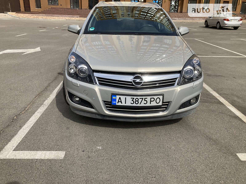 Opel Astra 2009