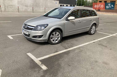 Универсал Opel Astra 2009 в 