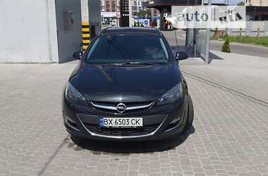 Універсал Opel Astra 2015 в Старокостянтинові