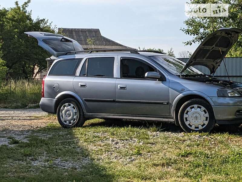 Универсал Opel Astra 2003 в Ивано-Франковске