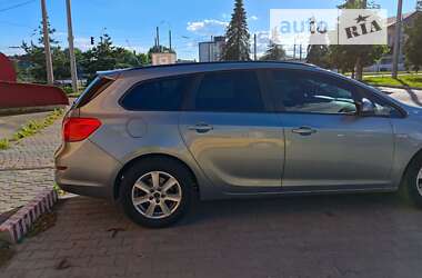 Универсал Opel Astra 2010 в Тернополе