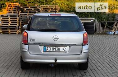 Універсал Opel Astra 2006 в 