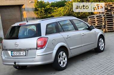 Універсал Opel Astra 2006 в 