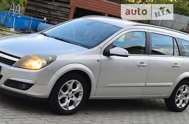 Універсал Opel Astra 2006 в 
