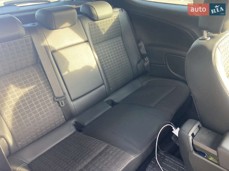 Хетчбек Opel Astra 2013 в Києві