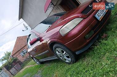 Хэтчбек Opel Astra 1999 в 