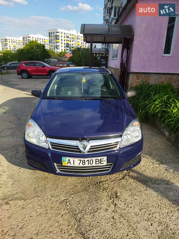 Хэтчбек Opel Astra 2007 в Киеве