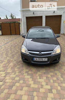 Хетчбек Opel Astra 2009 в Миколаєві