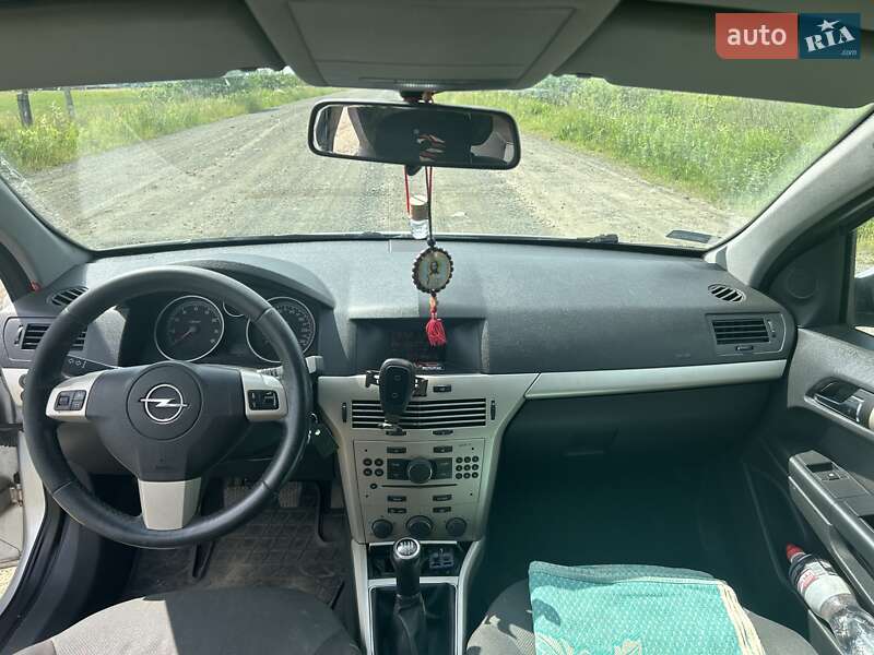 Універсал Opel Astra 2007 в Костопілі