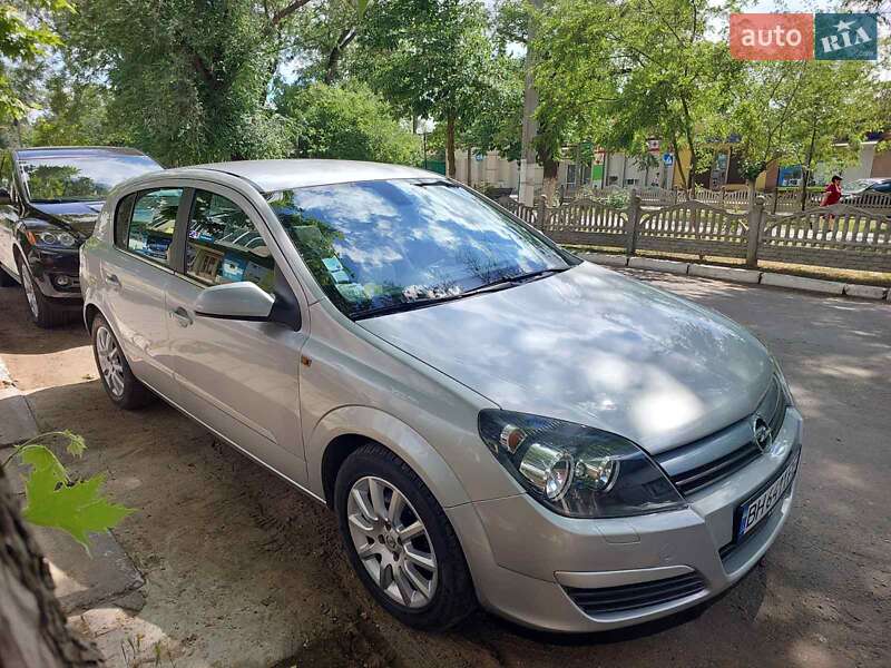Хэтчбек Opel Astra 2004 в Болграде фото 18 Хэтчбек Opel Astra 2004 в Болграде