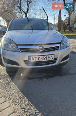 Универсал Opel Astra 2010 в 