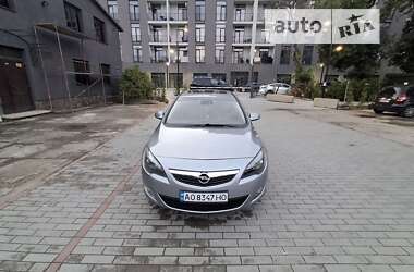 Хэтчбек Opel Astra 2010 в Ужгороде