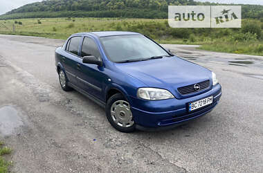 Седан Opel Astra 2006 в Тернополе