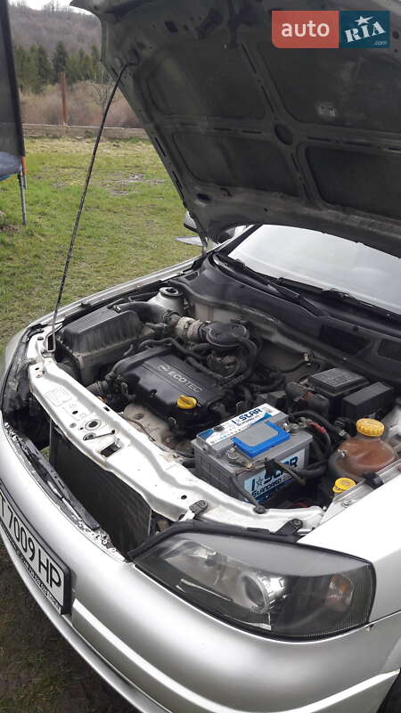 Хэтчбек Opel Astra 2002 в Надворной фото 6 Хэтчбек Opel Astra 2002 в Надворной