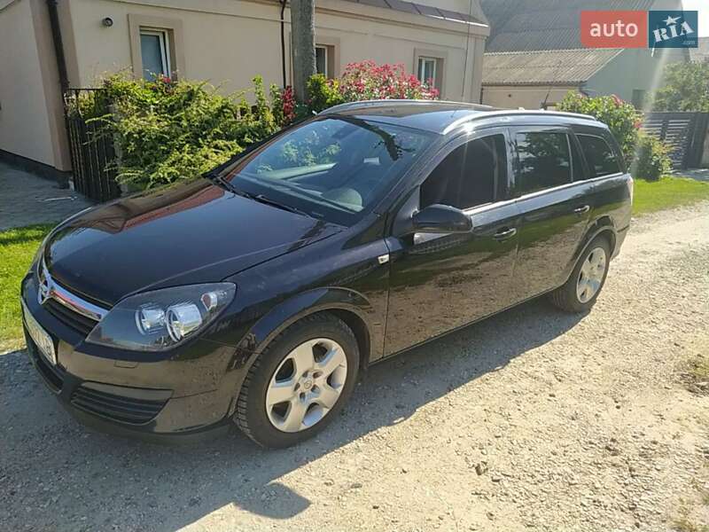 Универсал Opel Astra 2006 в Ровно