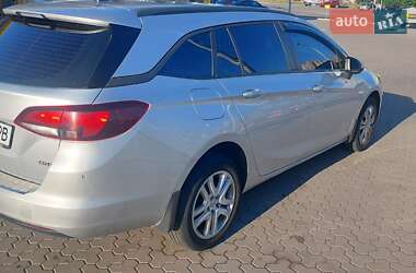Универсал Opel Astra 2016 в 