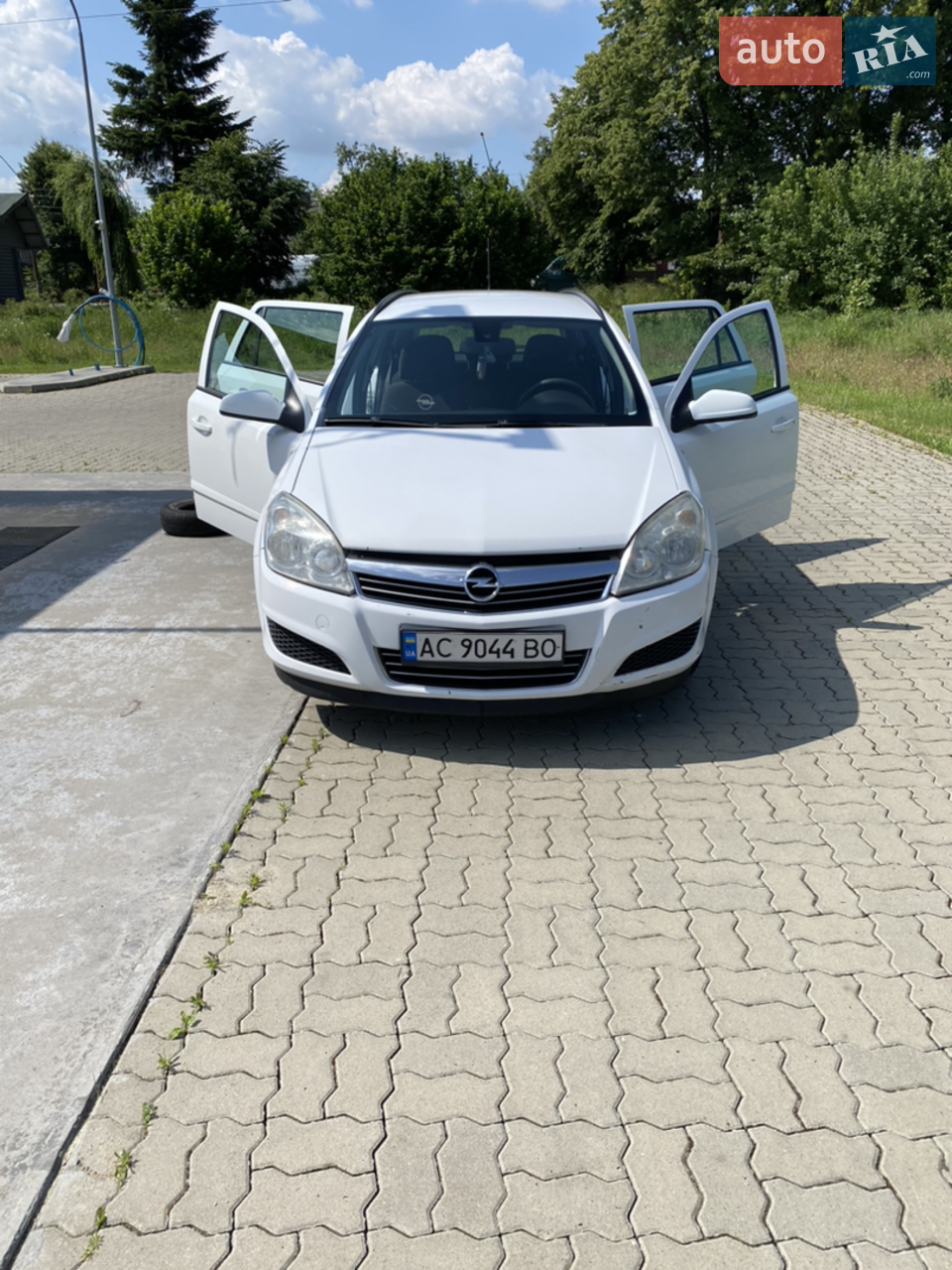 2010 Opel Astra - мініатюра 28