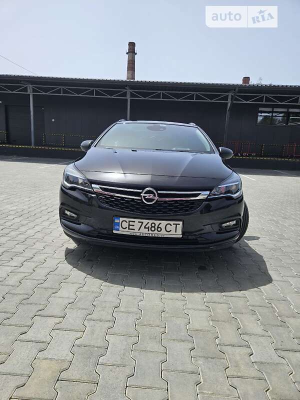 Универсал Opel Astra 2017 в Черновцах
