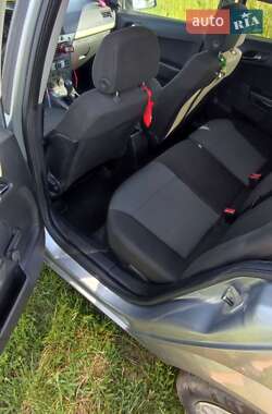 Универсал Opel Astra 2005 в 