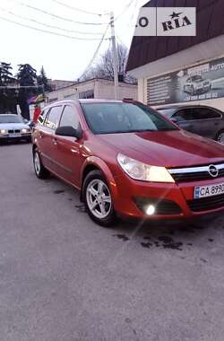 Універсал Opel Astra 2006 в Черкасах