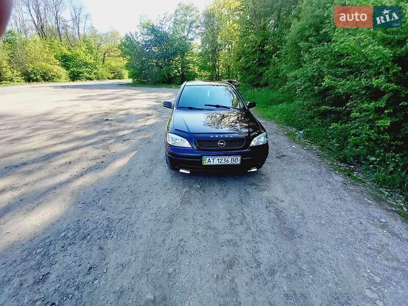 Opel Astra 2003