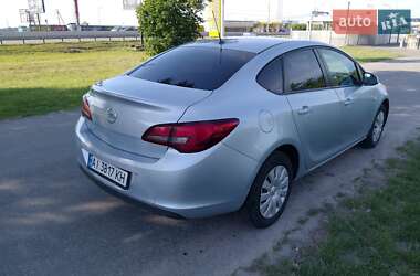 Седан Opel Astra 2016 в 