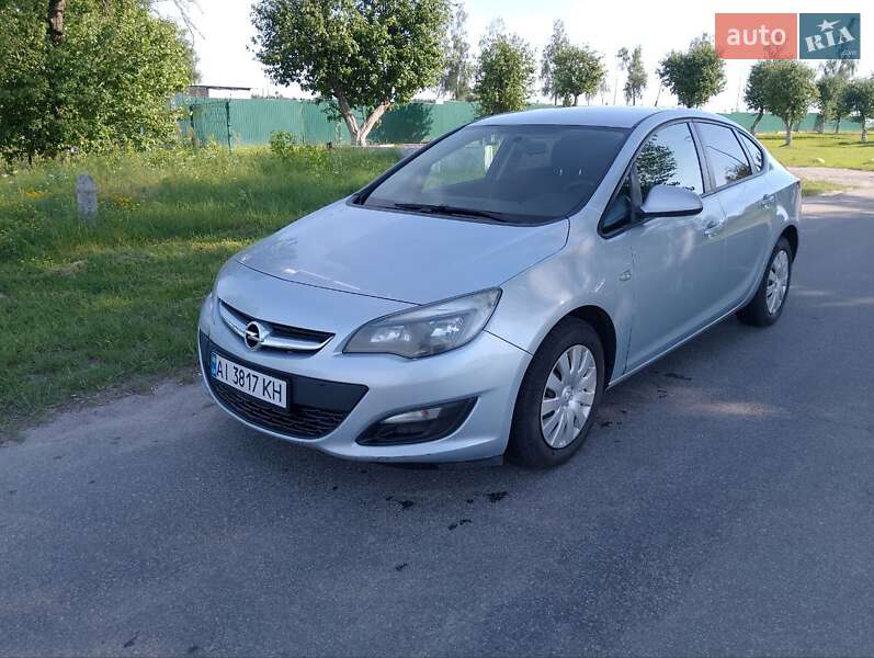 Седан Opel Astra 2016 в 