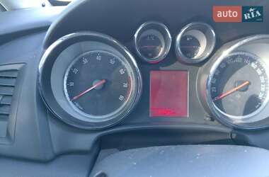 Седан Opel Astra 2016 в 