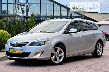 Універсал Opel Astra 2011 в Стрию