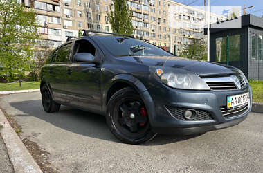 Хэтчбек Opel Astra 2008 в Киеве