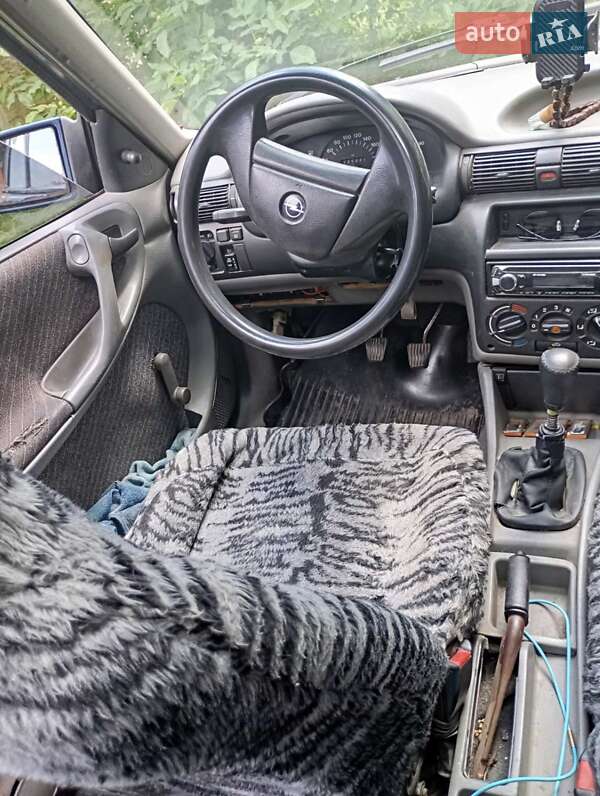 Универсал Opel Astra 1992 в Киеве