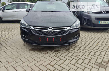 Хэтчбек Opel Astra 2018 в Львове