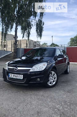 Универсал Opel Astra 2009 в Валках