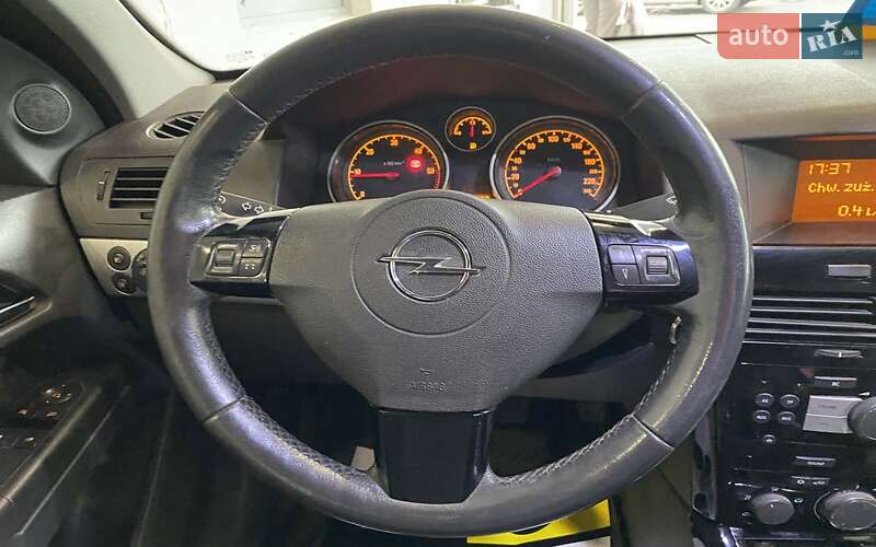 Универсал Opel Astra 2010 в Шептицькому