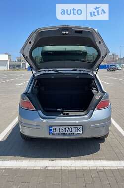 Хэтчбек Opel Astra 2008 в Одессе