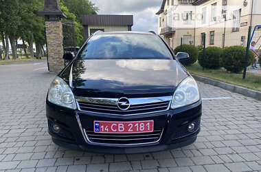 Универсал Opel Astra 2007 в Стрые