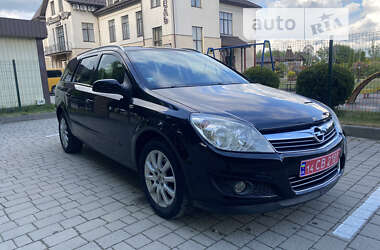 Универсал Opel Astra 2007 в Стрые