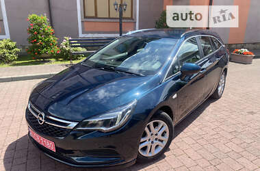 Универсал Opel Astra 2018 в Стрые