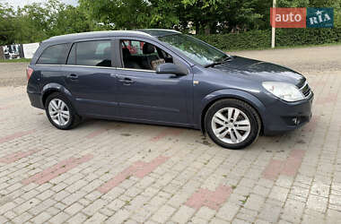 Універсал Opel Astra 2007 в Верховині