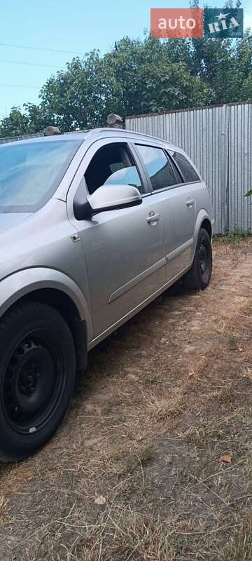 Хэтчбек Opel Astra 2004 в Смеле фото 11 Хэтчбек Opel Astra 2004 в Смеле