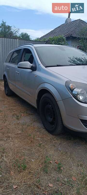 Хэтчбек Opel Astra 2004 в Смеле фото 3 Хэтчбек Opel Astra 2004 в Смеле