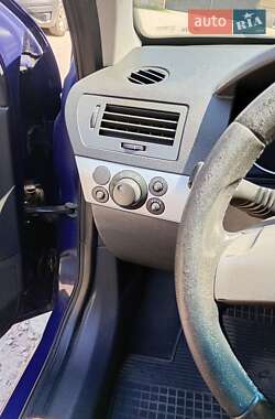 Универсал Opel Astra 2006 в 