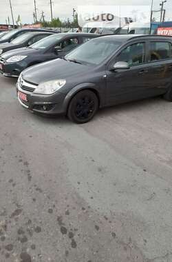 Универсал Opel Astra 2008 в Ровно