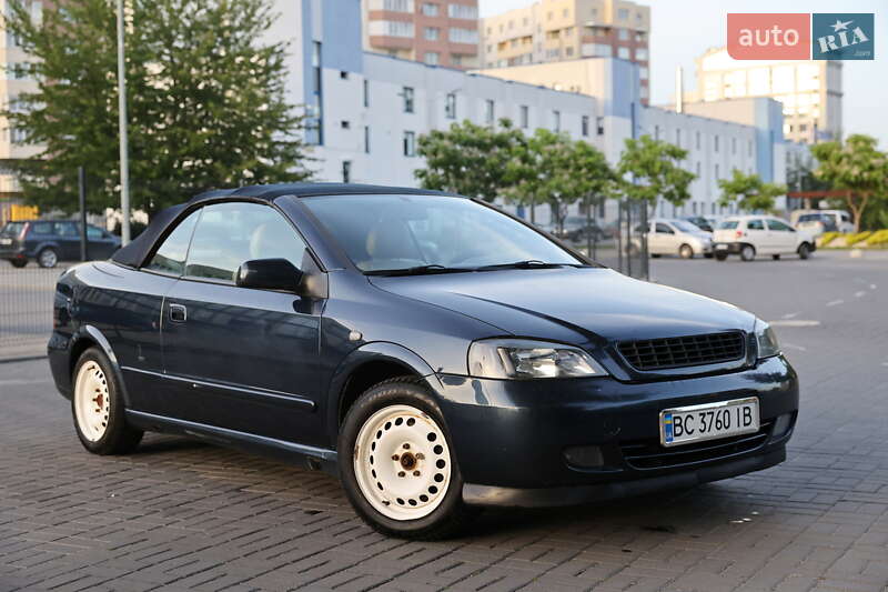 Кабріолет Opel Astra 2002 в Львові