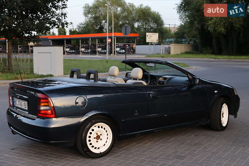 Кабріолет Opel Astra 2002 в Львові